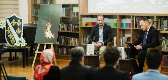 U BRČKOM PROMOVIRANE KNJIGE “BOSANSKO KRALJEVSTVO I SRPSKA DESPOTOVINA (1402-1459)” I “IZVORI ZA HISTORIJU BOSNE U SREDNJEM VIJEKU: ISPISI ARHIVSKE GRAĐE IZ SERIJE ACTA CONSILII MAIORIS DRŽAVNOG ARHIVA U DUBROVNIKU (1415-1497)” AUTORA DR. ENESA DEDIĆA