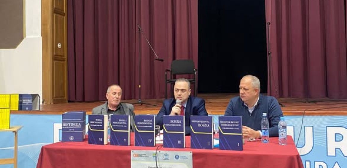 Održana promocija edicije „Historija Bosne i Hercegovine“ u Bosanskoj Krupi