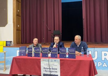 Održana promocija edicije „Historija Bosne i Hercegovine“ u Bosanskoj Krupi