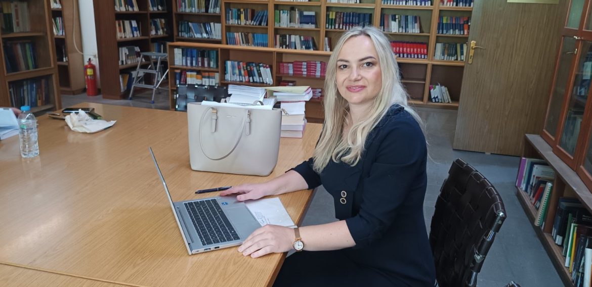 Fatima Išerić, sekretar Instituta za historiju, boravila na Erasmus+ Staff Mobility programu na Aristotelovom univerzitetu u Solunu, Grčka