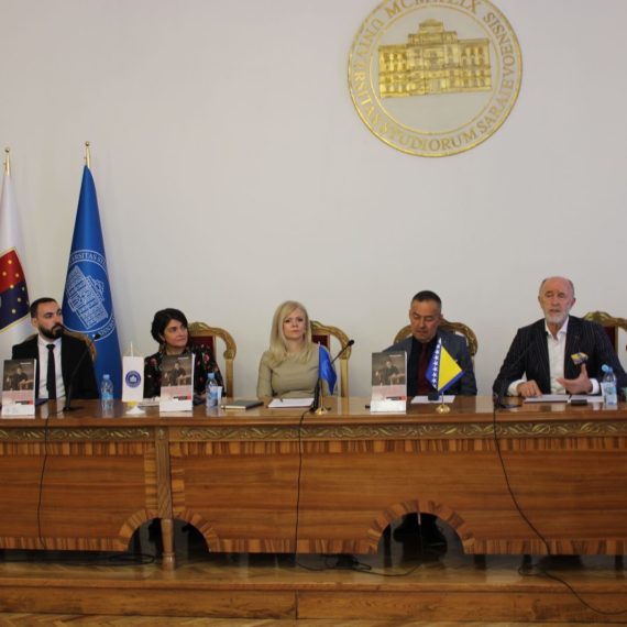 Održana promocija knjige „Od Mostara do Beograda: Politička i društvena djelatnost Šerifa Arnautovića“ autora Mehmeda Hodžića, MA