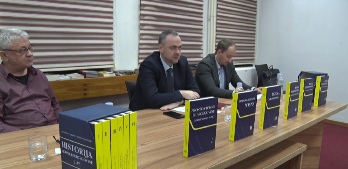 U Tešnju održana promocija edicije “Historija Bosne i Hercegovine (I-VI)”