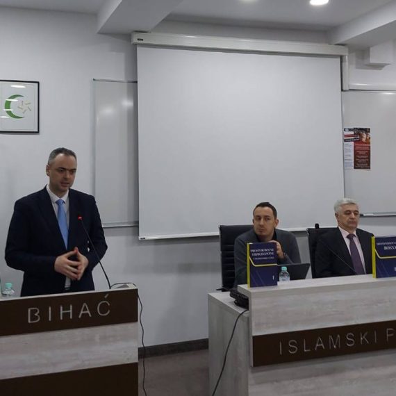 U Bihaću održana promocija edicije “Historija Bosne i Hercegovine I-VI”