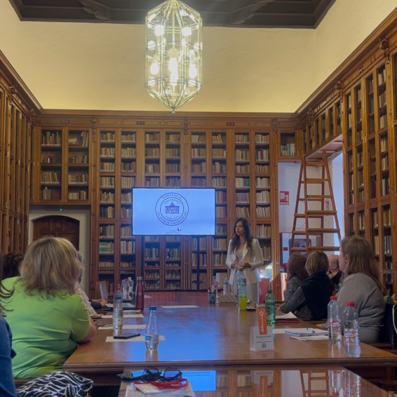 Anida Ibričić, MA održala predavanje na Univerzitetu u Granadi u okviru Erasmus+ programa