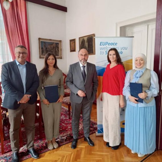 Uposlenica Instituta za historiju, Anida Ibričić, MA, dobitnica EUPeace mobilnosti, među prvim doktorantima Univerziteta u Sarajevu